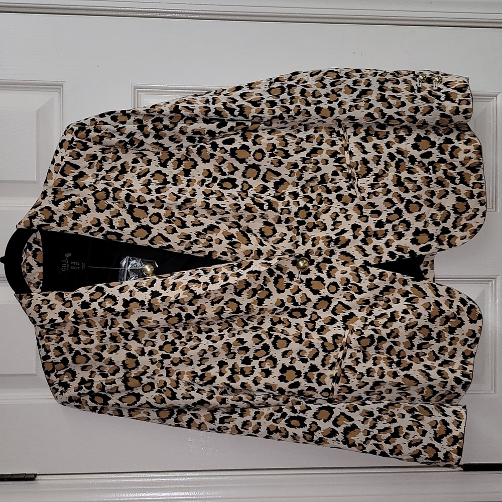 Leppard print blazer